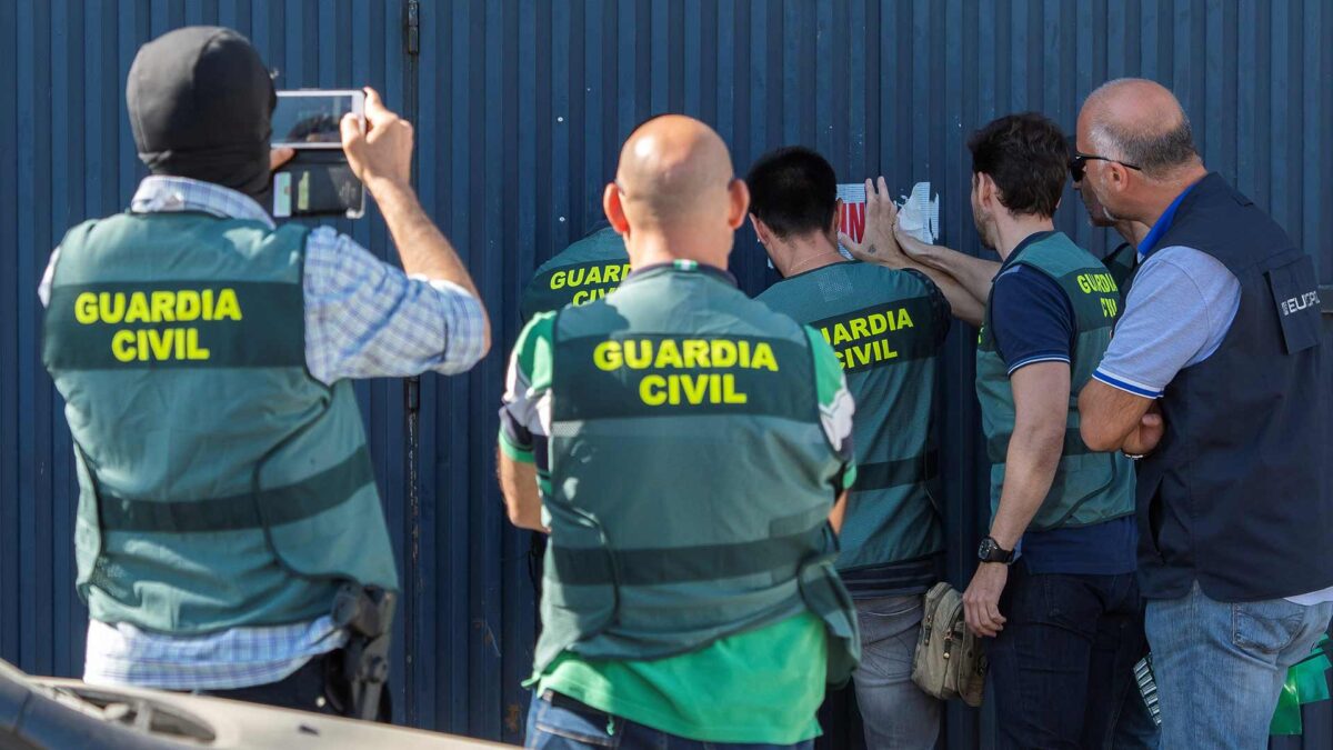 Facua denuncia que la empresa cárnica del hermano del dueño de Magrudis no está en el Registro Sanitario