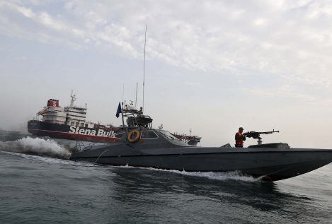 Liberados siete tripulantes del petrolero británico retenido en Irán