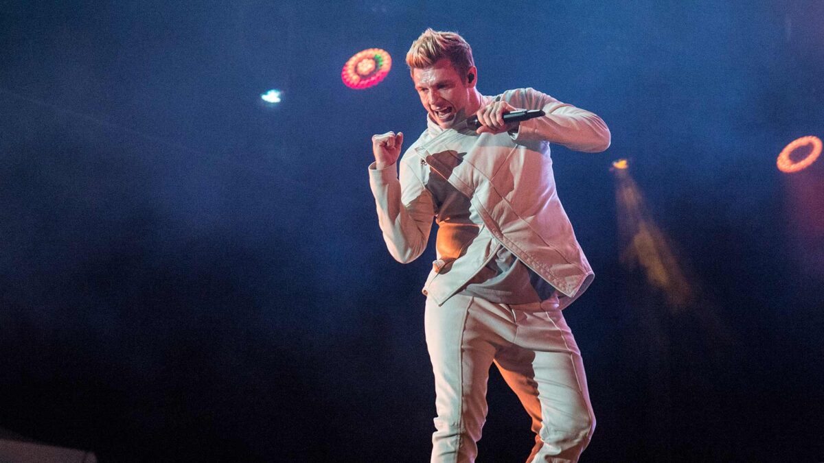 Nick Carter pide una orden de alejamiento contra su hermano Aaron Carter