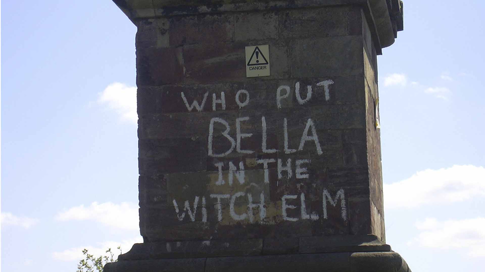 Crímenes imposibles: ¿Quién puso a Bella en el olmo de la bruja?