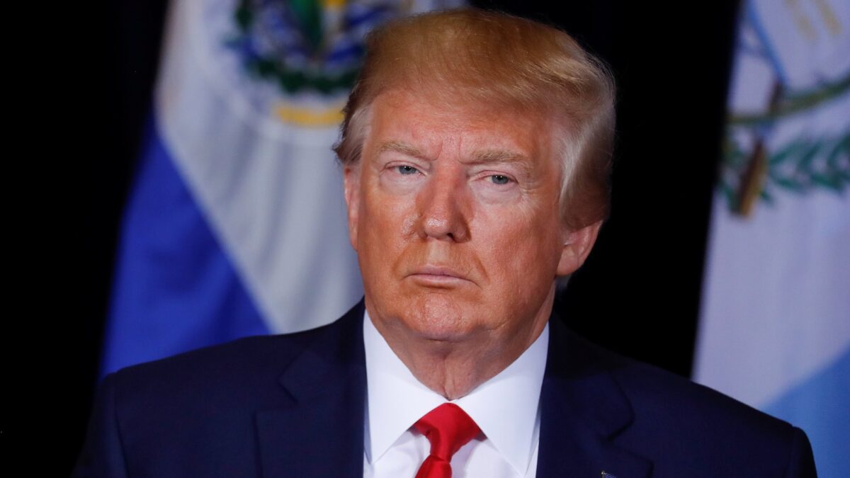 La Casa Blanca confirma que Trump pidió al presidente de Ucrania que investigara a Biden