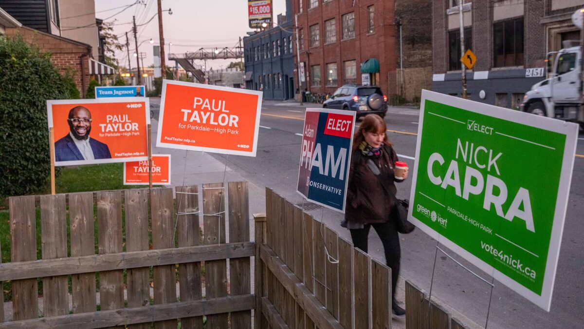 Canadá vota en unas ajustadas elecciones en las que Trudeau se juega el puesto