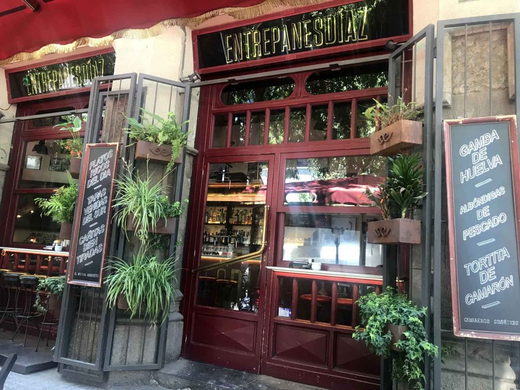 4 bares de Barcelona con sabor a Andalucía 1
