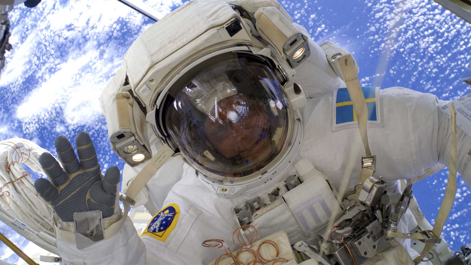 Entrenar como un astronauta y lanzar un satélite: así son los planes de la ESA para jóvenes