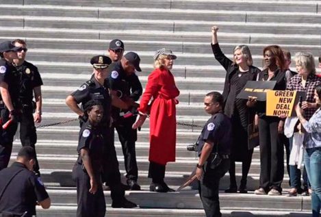 Jane Fonda, detenida en una protesta por el clima en el Capitolio de EEUU