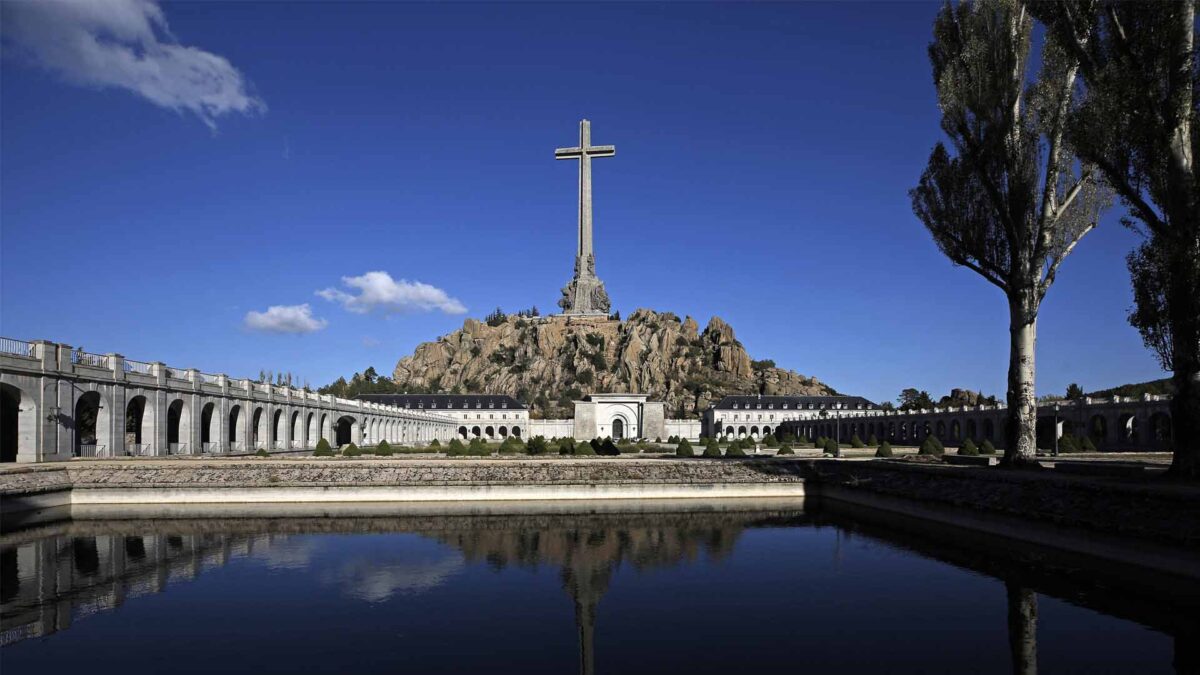 La exhumación de Francisco Franco se hará sin honores militares