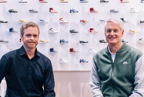 Mark Parker deja las riendas de Nike y será sustituido por el expresidente de eBay John Donahoe