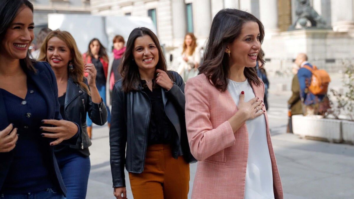 Inés Arrimadas anuncia que está embarazada: «Estoy muy feliz, me ha costado mucho»