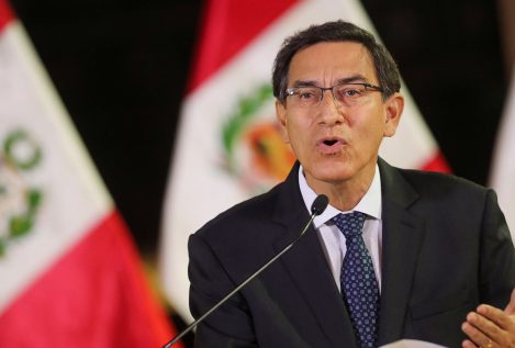 Cómo entender la disputa política en Perú tras la disolución del Congreso