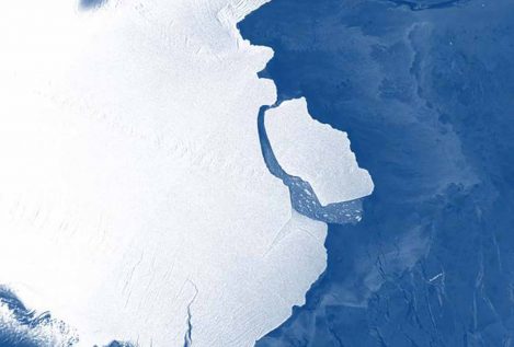 Un iceberg 15 veces mayor que París se desprende de la Antártida