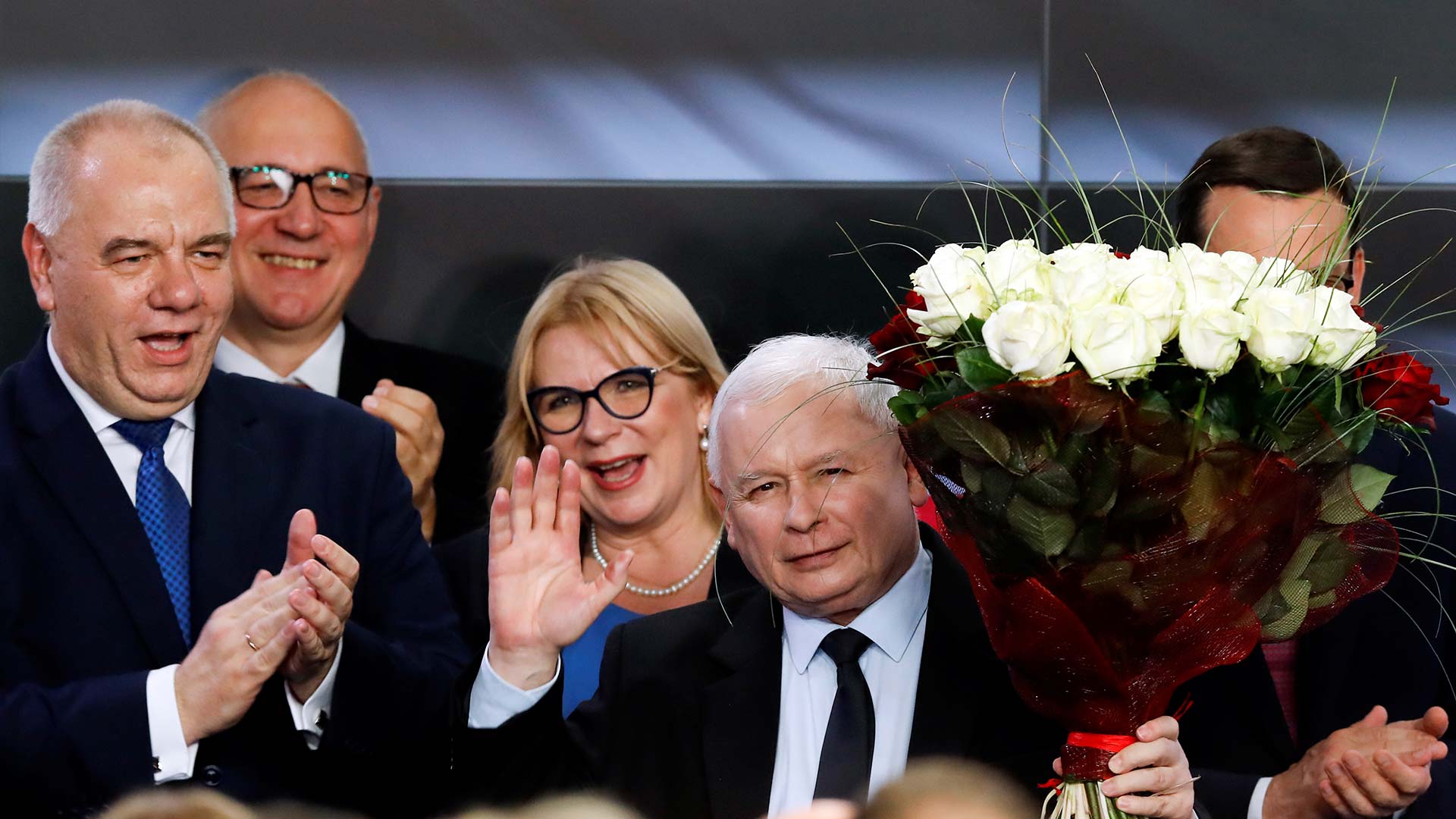 El conservador Ley y Justicia revalida su mayoría absoluta en las elecciones de Polonia