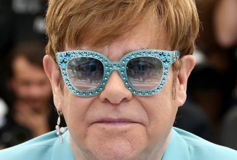 Elton John habla de Michael Jackson como "mentalmente enfermo" en su nueva biografía