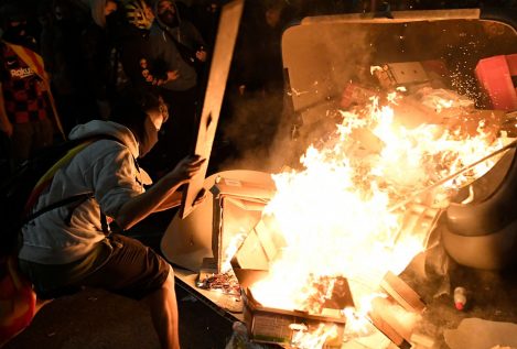 La desobediencia de los obedientes