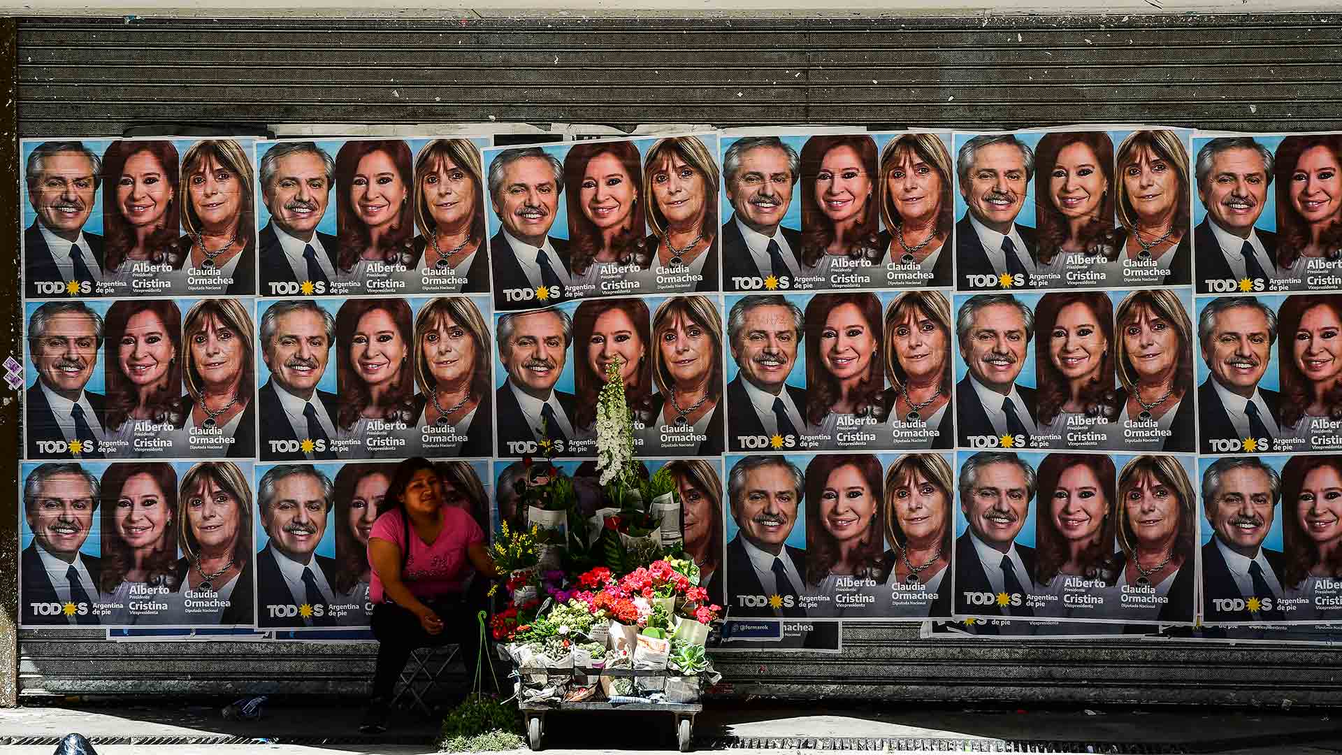 Macri y Fernández se disputan la presidencia argentina bajo un clima de alta tensión