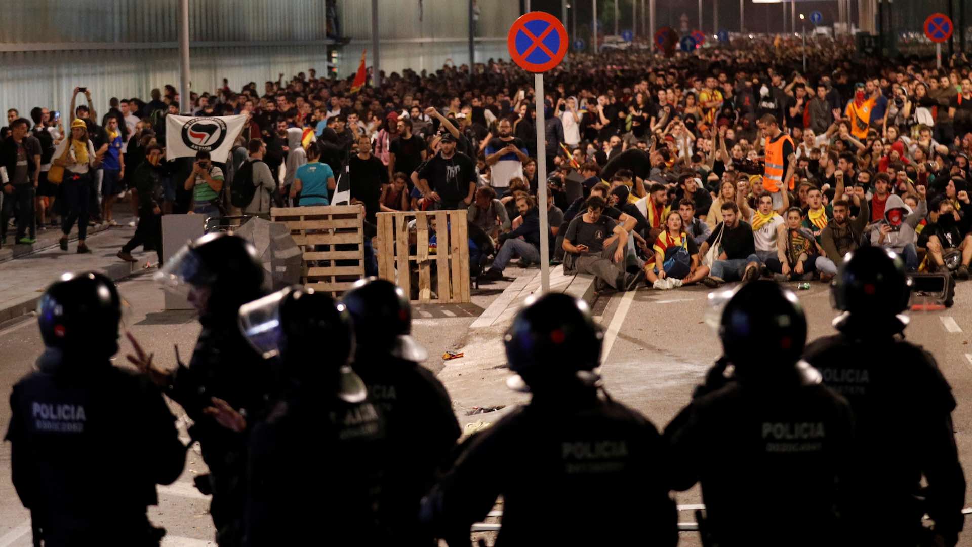 Las protestas contra la sentencia del ‘procés’ dejan más de 130 heridos, la mayoría en El Prat