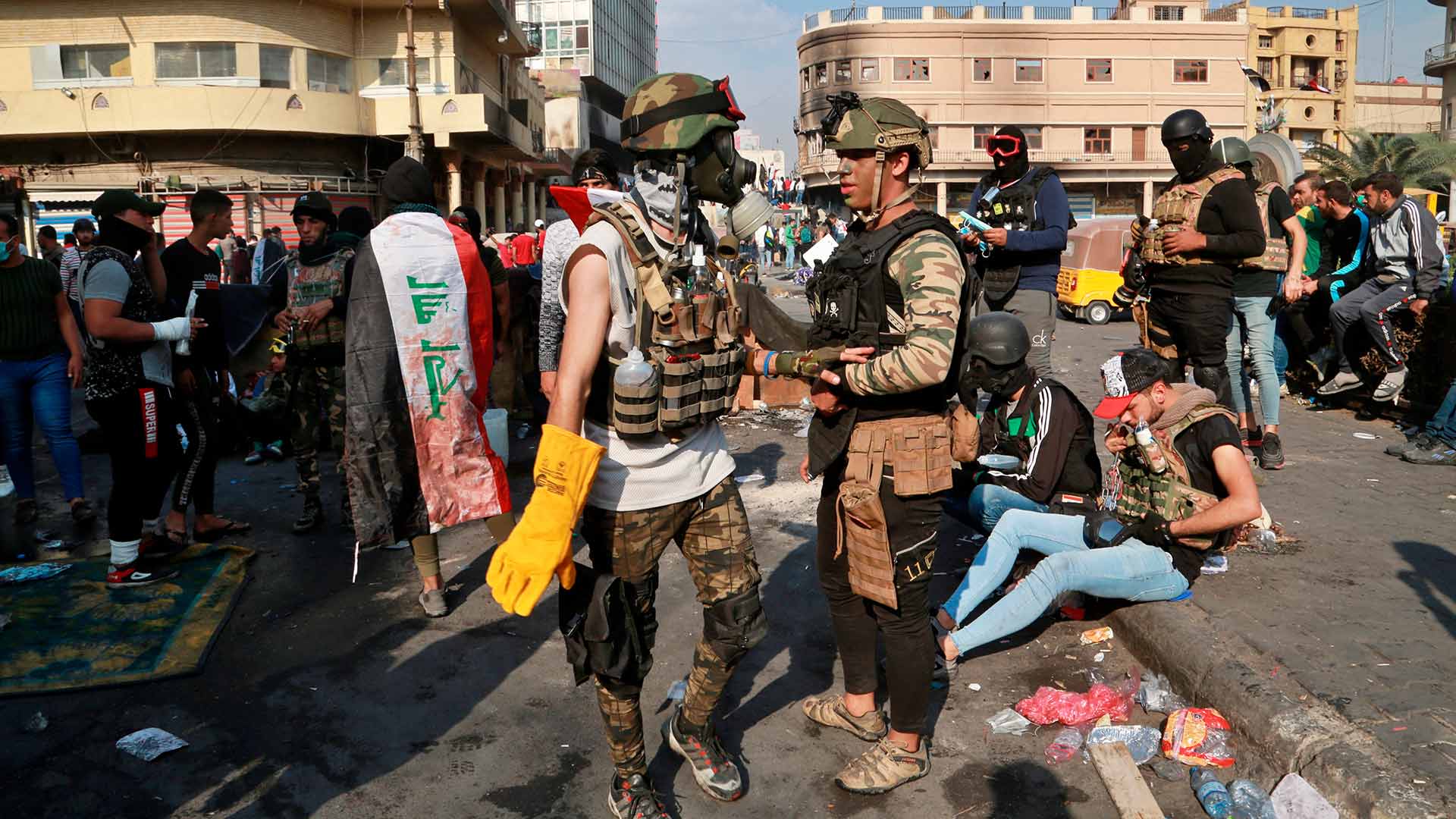 Mueren 30 manifestantes en una de las jornadas más violentas de las protestas en Irak