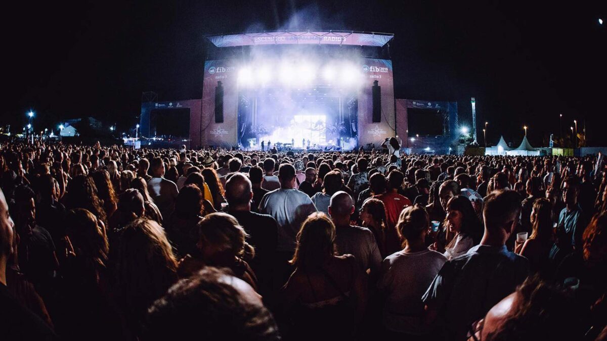 El FIB anuncia a Vampire Weekend, Steve Aoki y Foals y baja el precio de los abonos