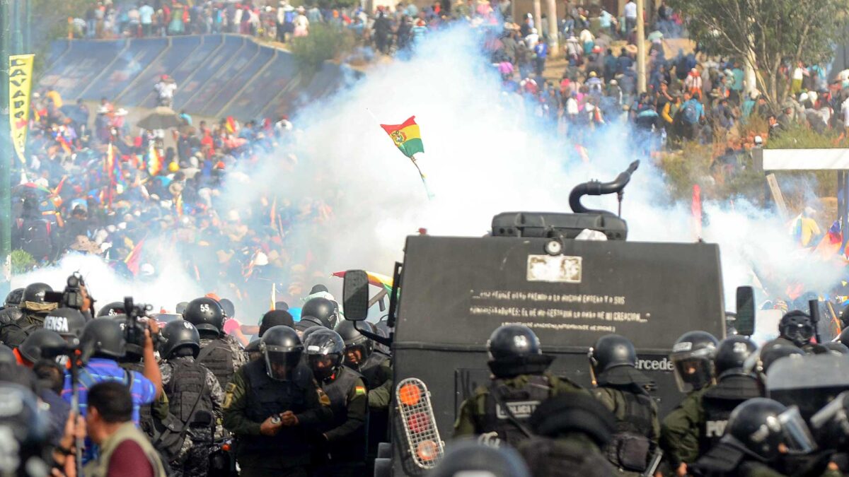 Al menos cinco muertos y 22 heridos en graves enfrentamientos en Bolivia