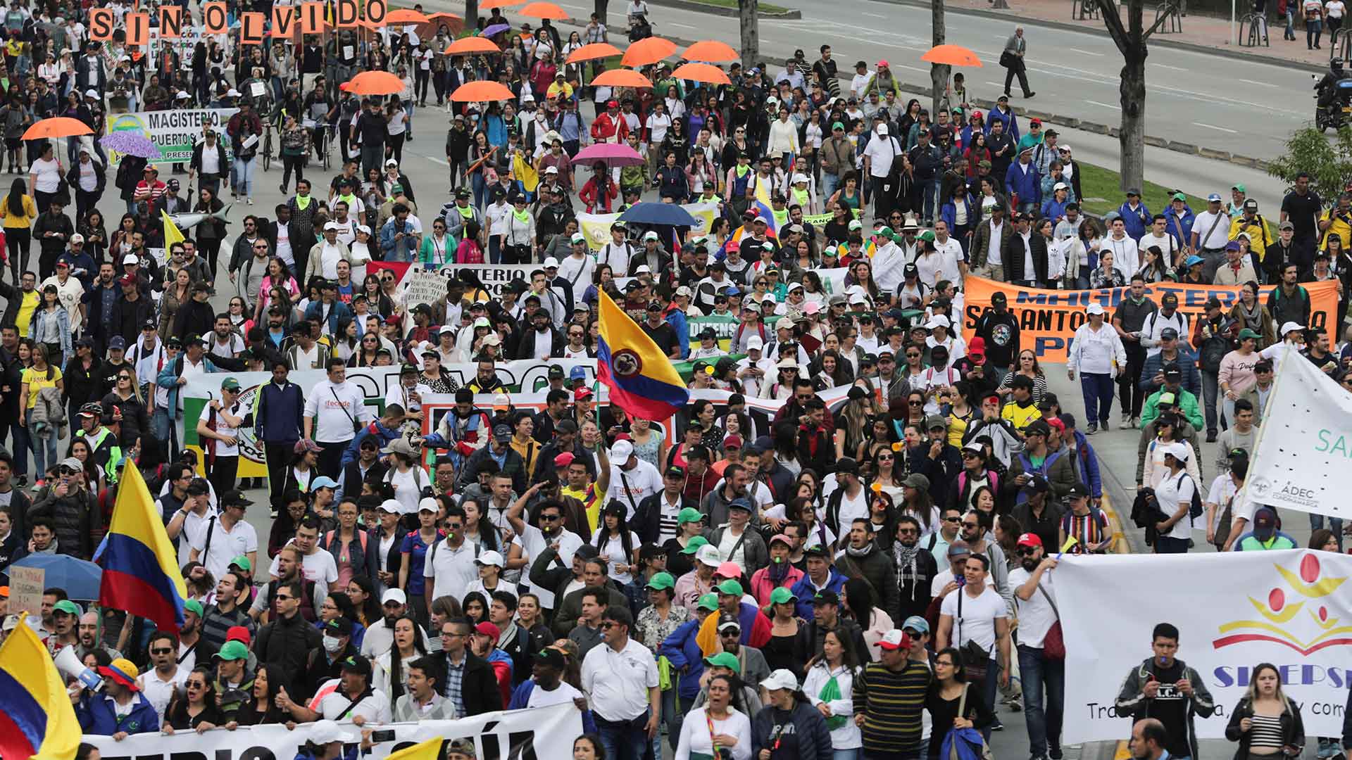 Las masivas protestas contra Iván Duque en Colombia dejan al menos tres muertos