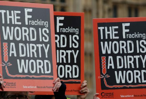 Reino Unido suspende el fracking para extraer gas de esquisto por miedo a los seísmos