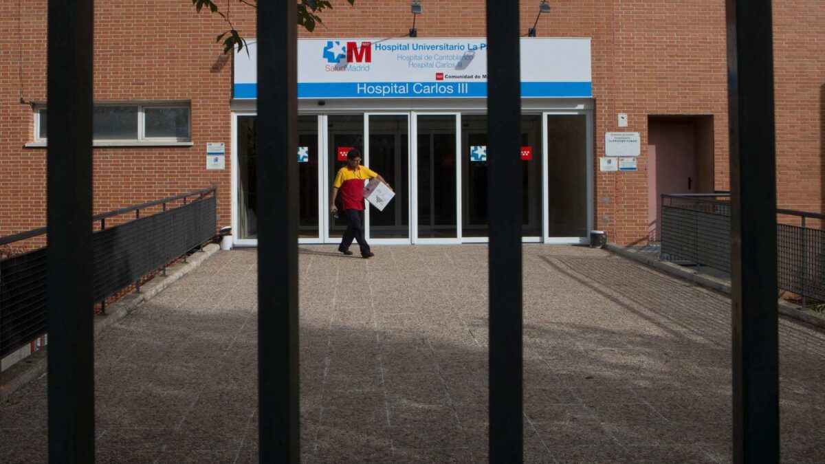 La lista de espera en la sanidad pública no deja de subir: hay casi 700.000 pacientes en cola para operarse