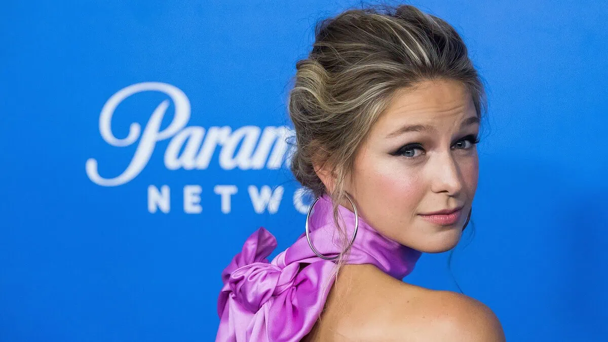 Melissa Benoist, protagonista de ‘Supergirl’, se confiesa «superviviente» de la violencia machista