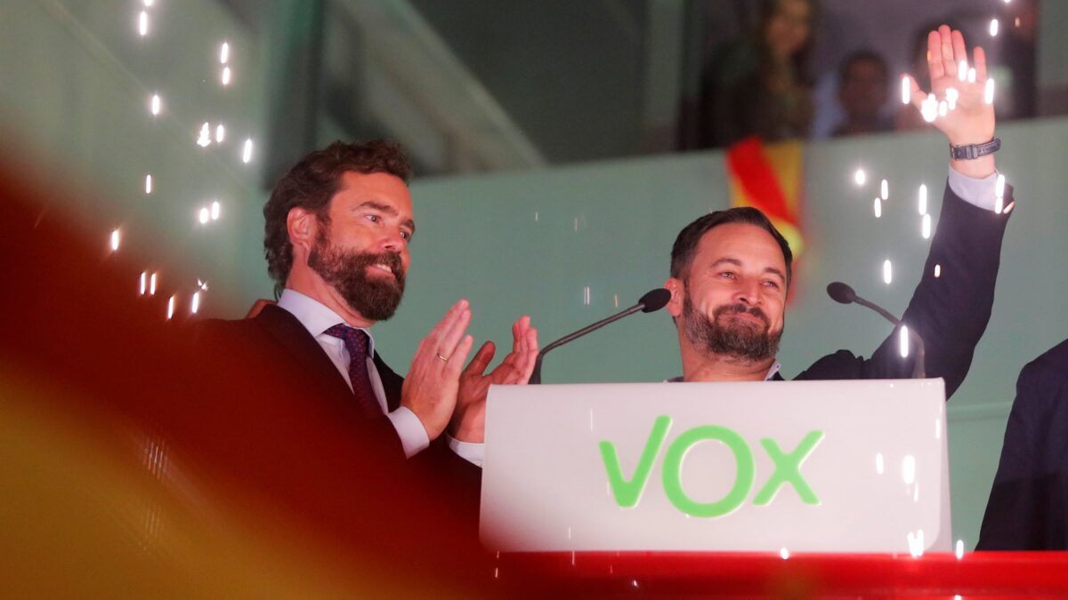 Militares pro-Franco, un concursante de ‘Supervivientes’ y partidarios del ‘Orgullo Hetero’: estos son los 52 de Vox