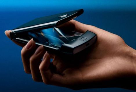 Motorola revive los teléfonos móviles plegables Razr