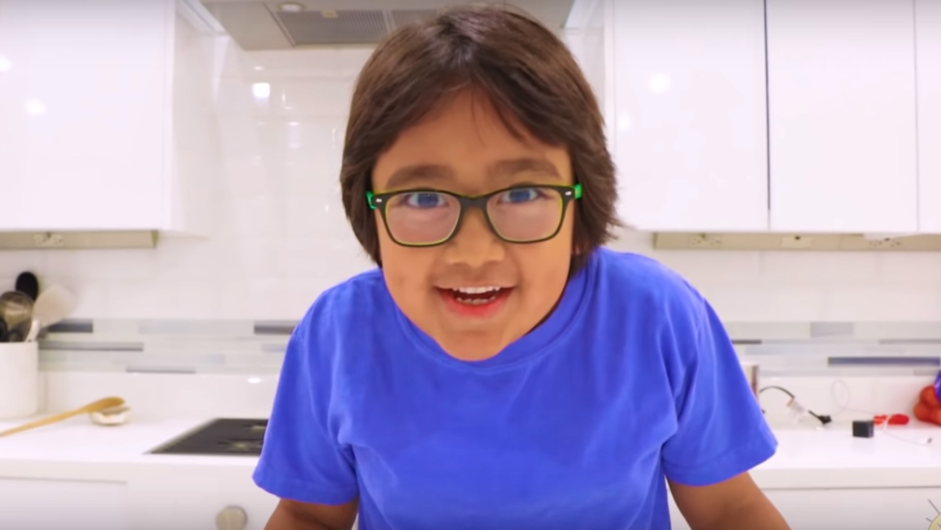 El niño de 8 años Ryan Kaji es el youtuber que más gana al año: 26 millones de dólares