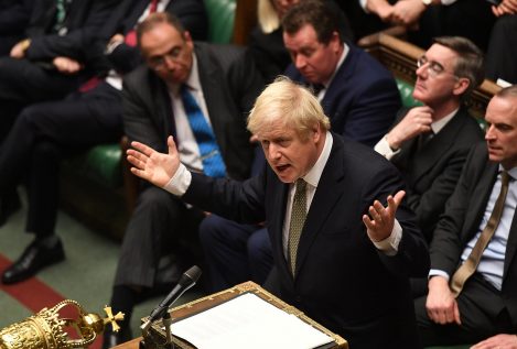 El Parlamento británico aprueba la ley del Brexit propuesta por Johnson