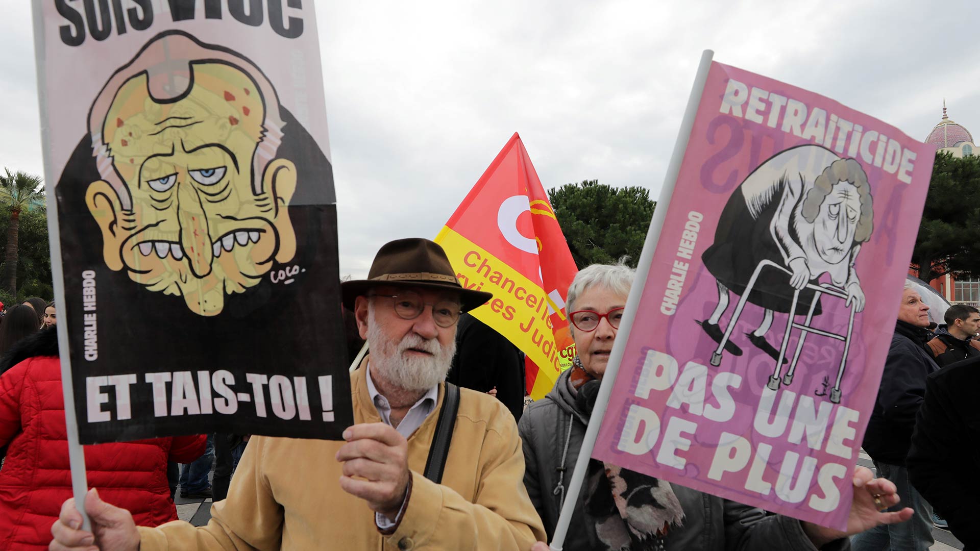 Francia, paralizada por una huelga general contra la reforma del sistema de pensiones impulsada por Macron