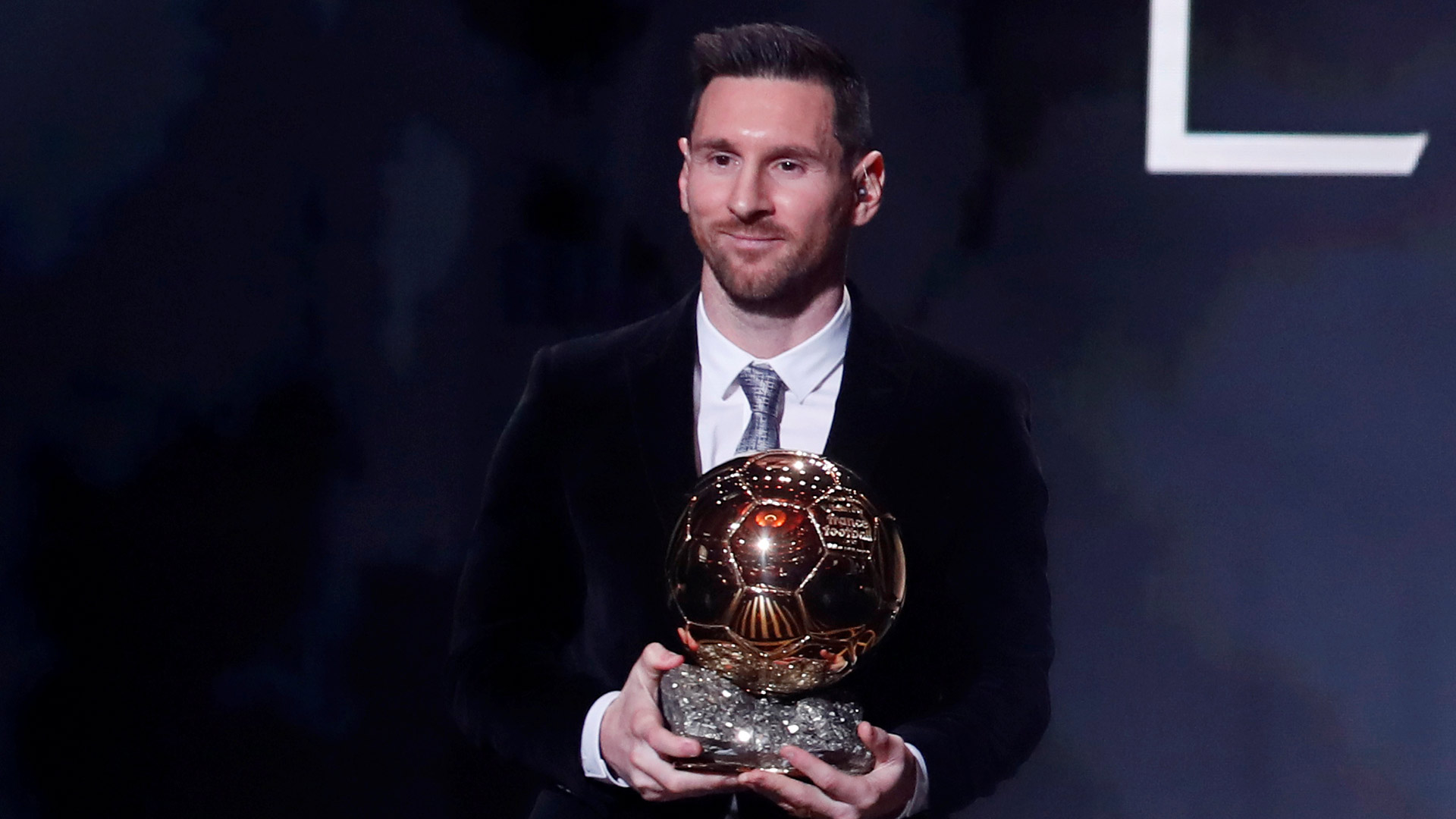 Leo Messi y Megan Rapinoe se alzan con el Balón de Oro 2019
