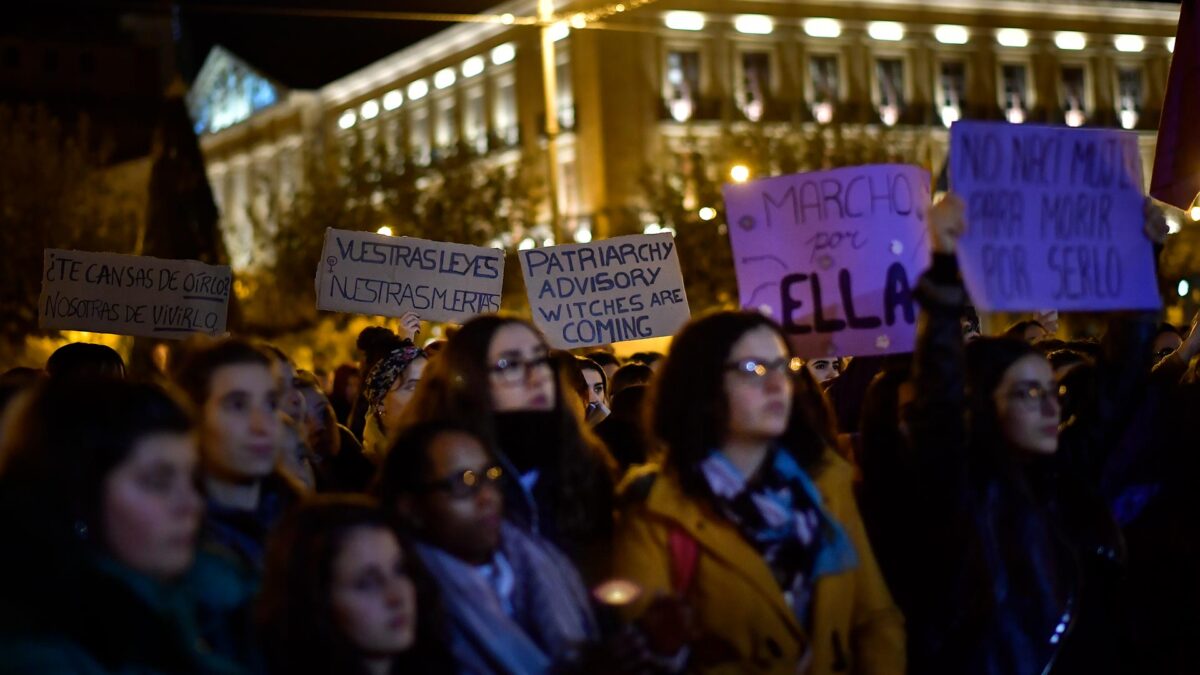 Un cura llama a las feministas «violadoras» y «manada de cerdas»