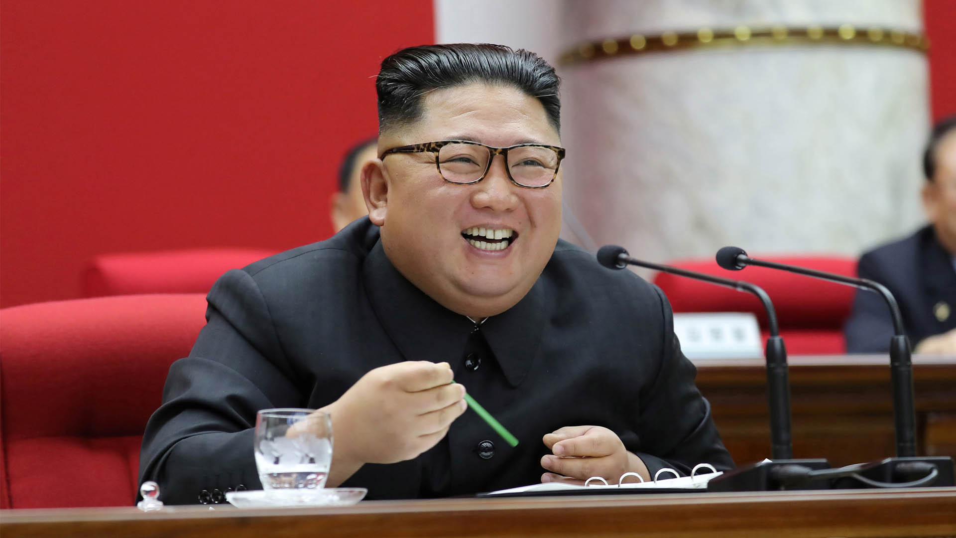 Kim Jong-un amenaza con retomar las pruebas nucleares y promete una acción «impactante» contra EEUU