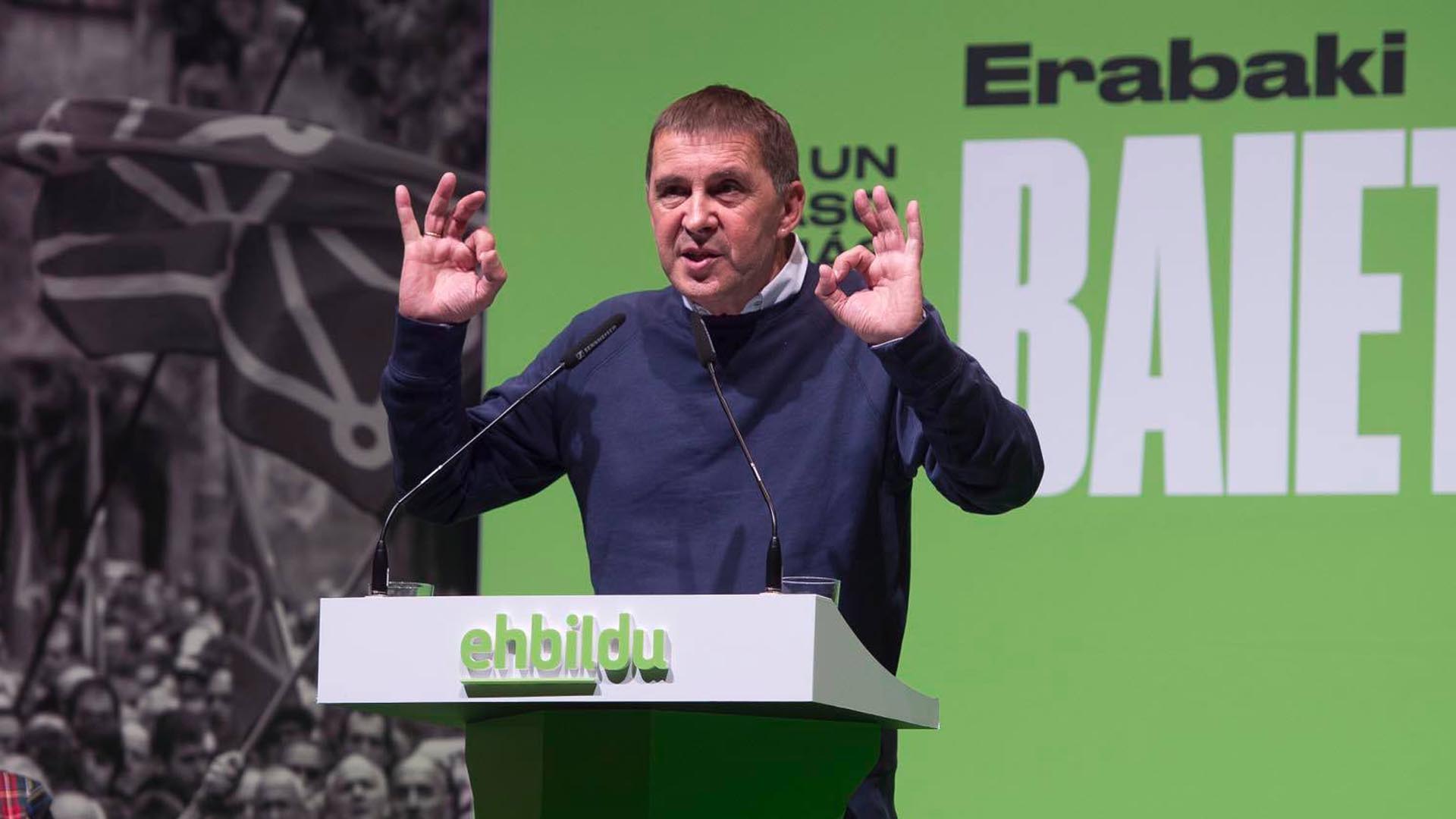 Las bases de EH Bildu respaldan la abstención en la investidura de Sánchez