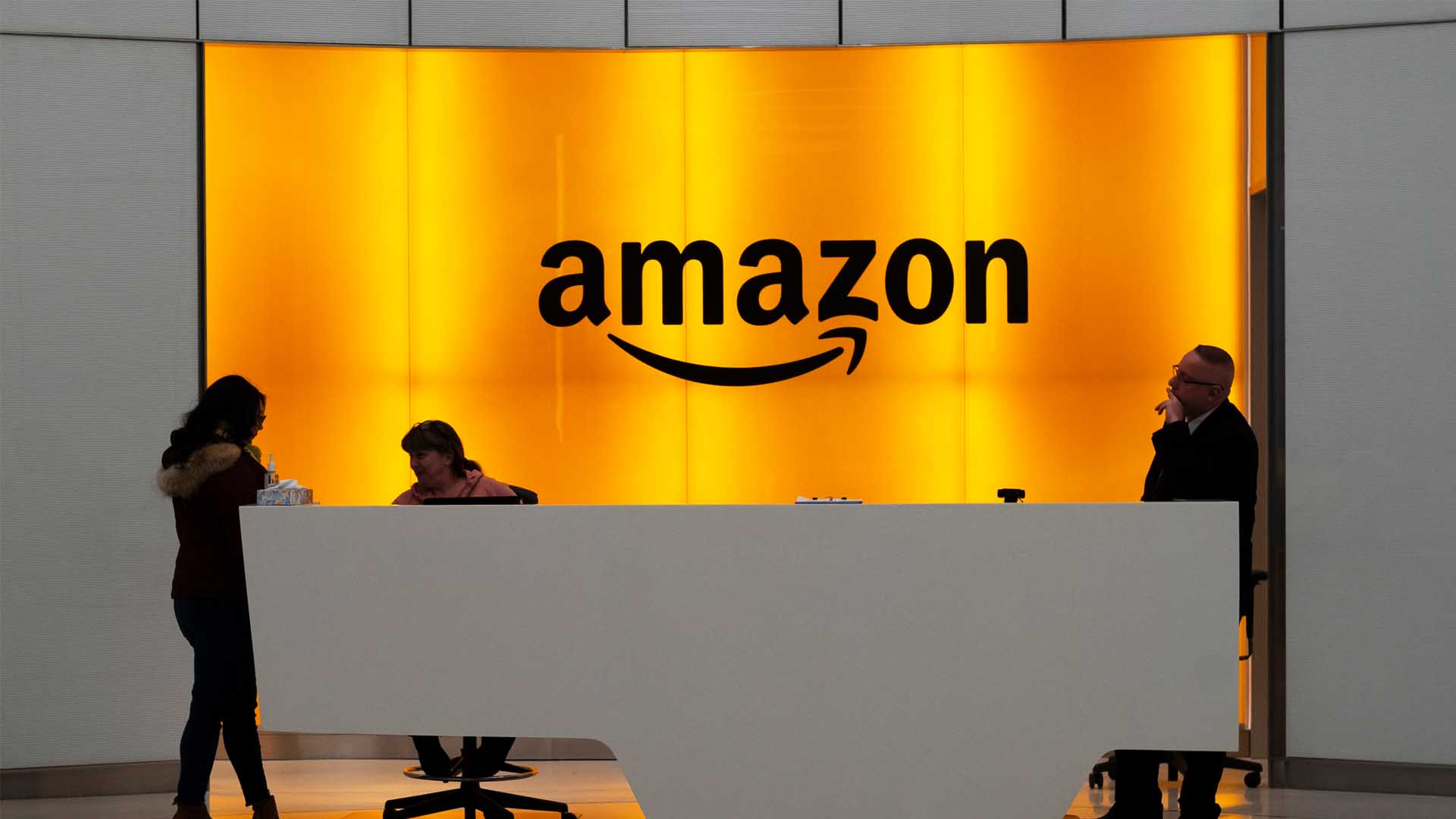 Un grupo de empleados acusa a Amazon de amenazarlos por criticar su política climática