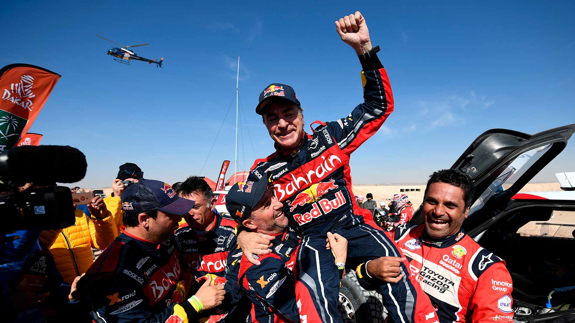Carlos Sainz gana su tercer Dakar a los 57 años y amplía el récord de vencedor más veterano