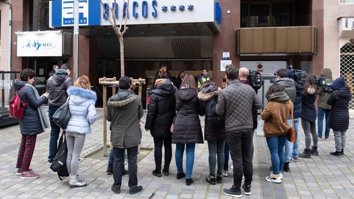 Detenida la madre de la niña encontrada muerta en un hotel de Logroño