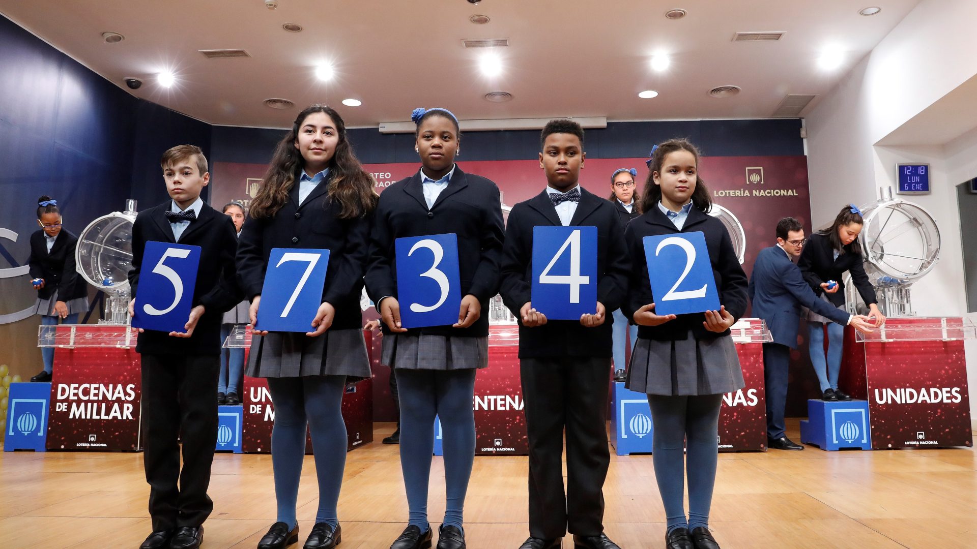 El número 57.342, primer premio de la lotería del Niño