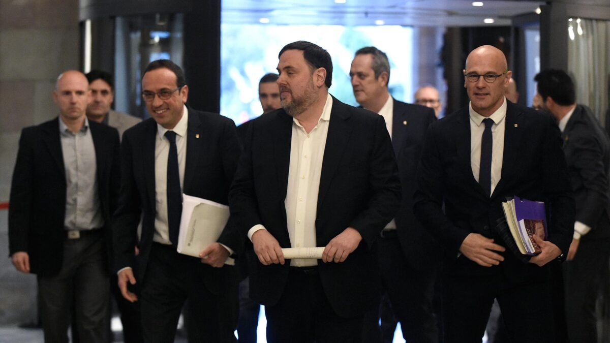 Junqueras comparece en el Parlament: «Volveremos a ejercer un referéndum de autodeterminación»