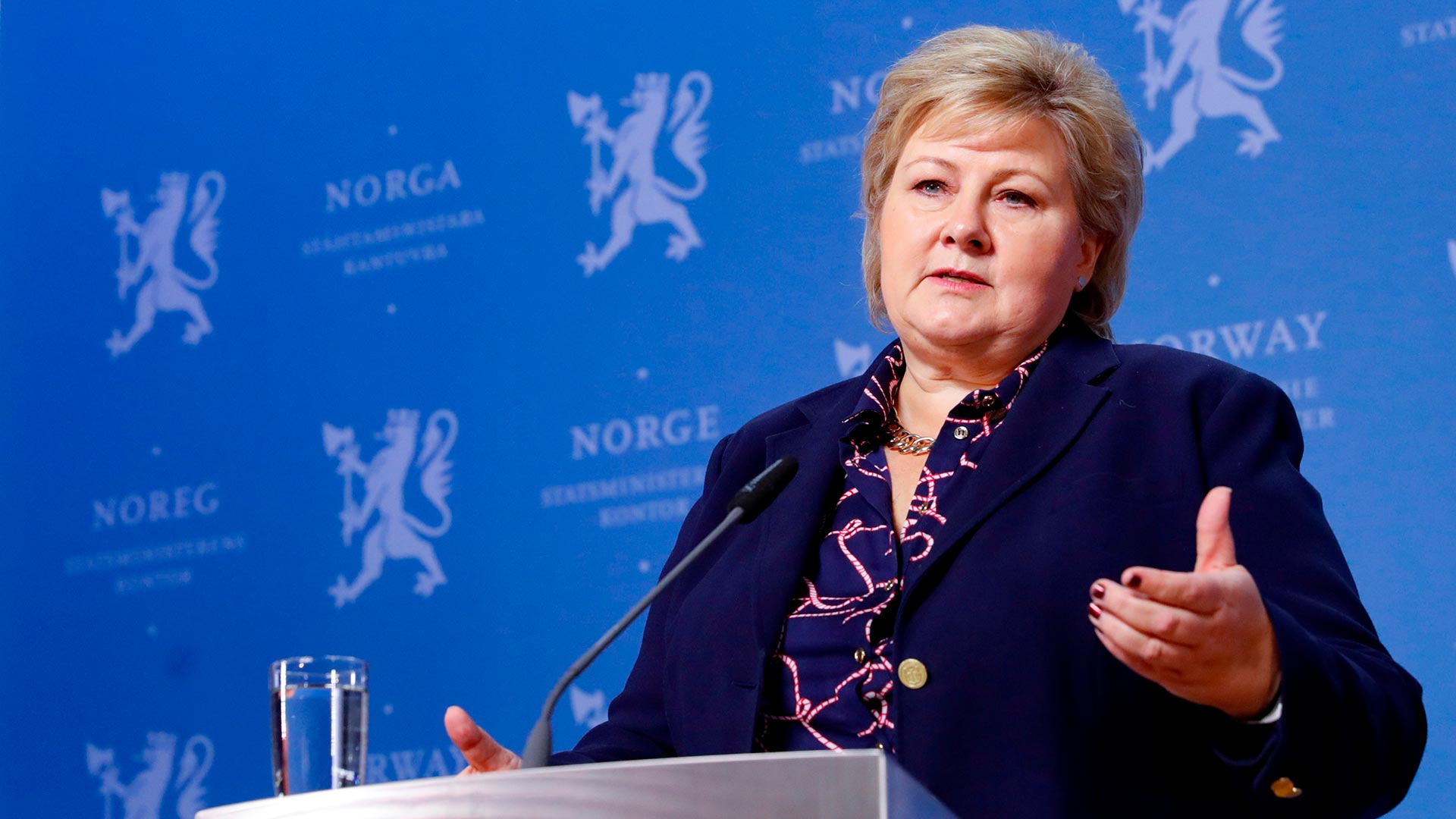 La repatriación a Noruega de la mujer de un yihadista amenaza con romper el Gobierno