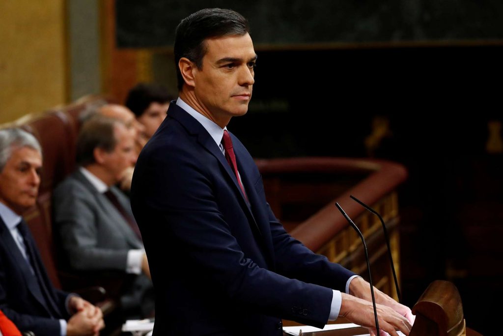 Pedro Sánchez es investido presidente ‘in extremis’ por mayoría simple