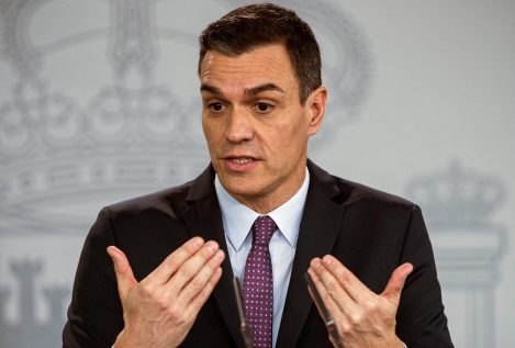 Sánchez sube las pensiones pero mantiene congelado el sueldo de los funcionarios