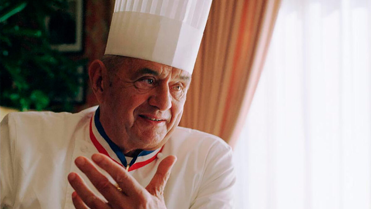 Por qué hay que seguir yendo al restaurante de Paul Bocuse