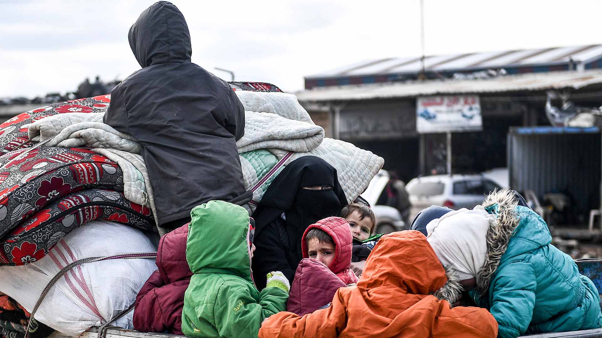 Aumentan a 900.000 los desplazados en el noroeste de Siria