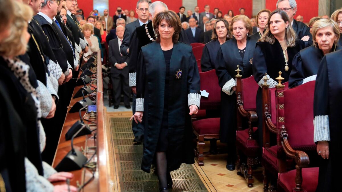 Dolores Delgado toma posesión como fiscal general en el Tribunal Supremo