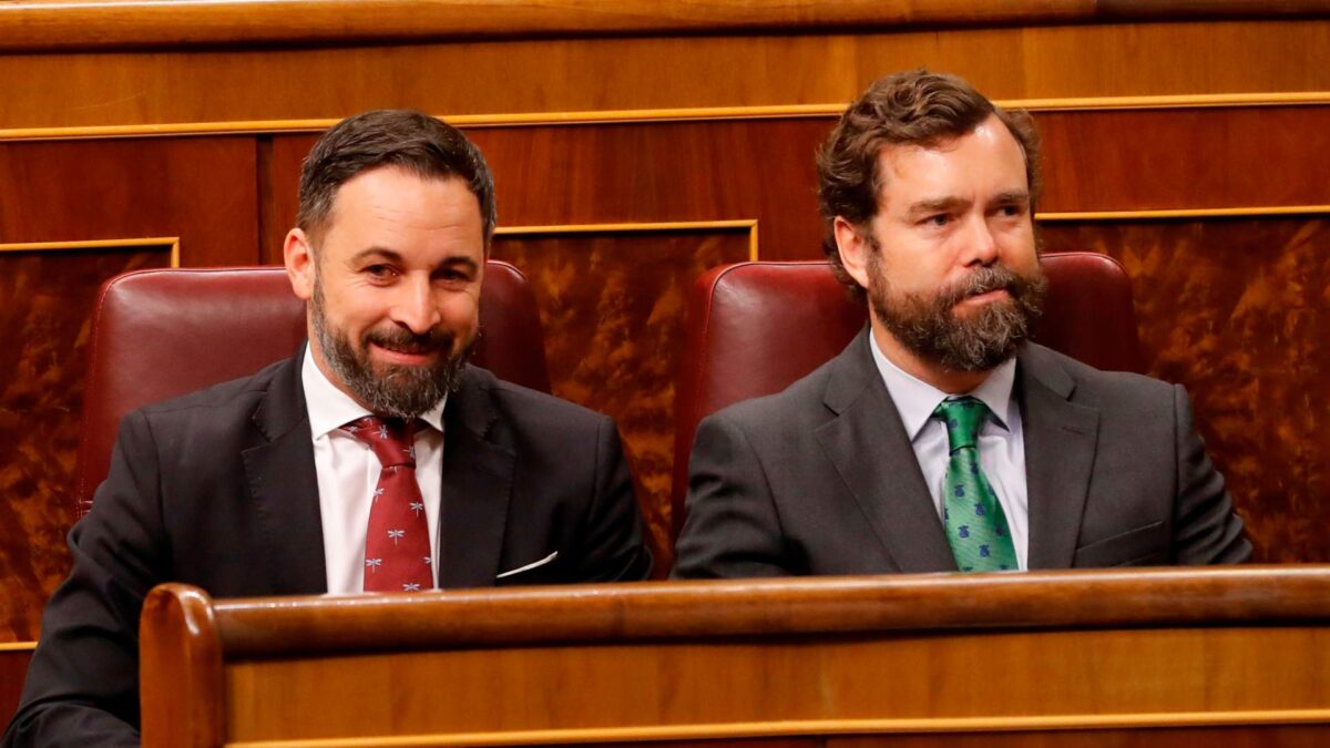 Abascal da entrada a diputados en su candidatura para dirigir Vox