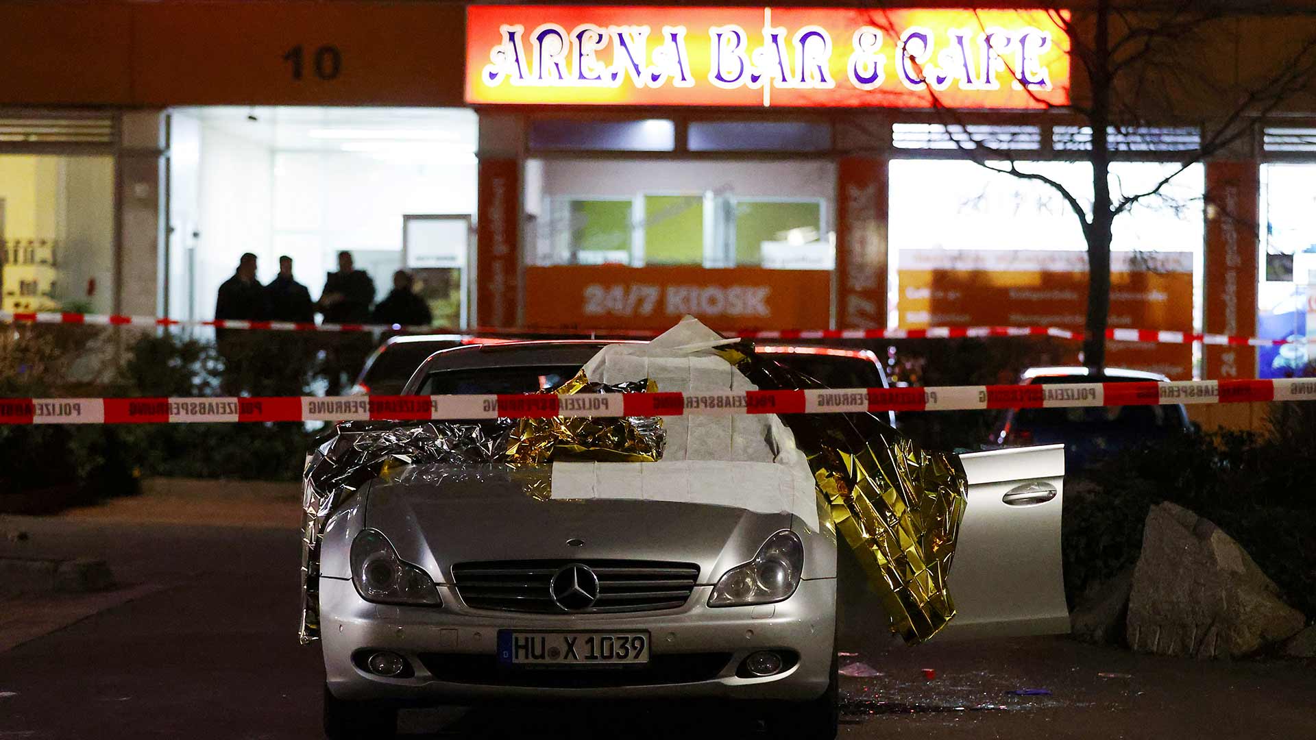 Un supremacista blanco mata a nueve personas cerca de Frankfurt