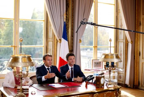 El candidato de Macron a la alcaldía de París anuncia su retiro tras la  difusión de un vídeo sexual