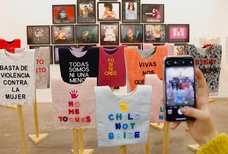 El feminismo abre grietas en la mayor feria de arte contemporáneo de Latinoamérica